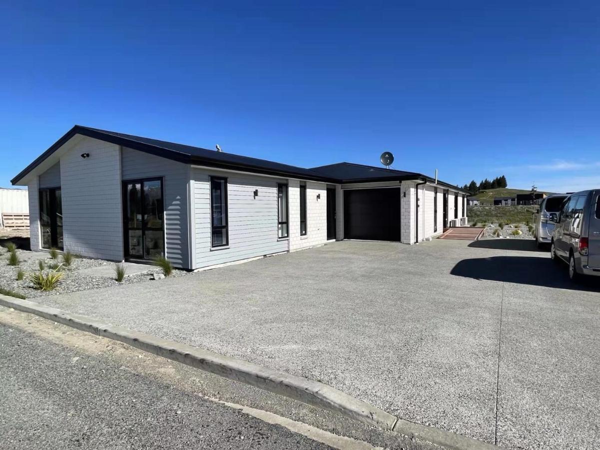 April Apartments Lake Tekapo Luaran gambar