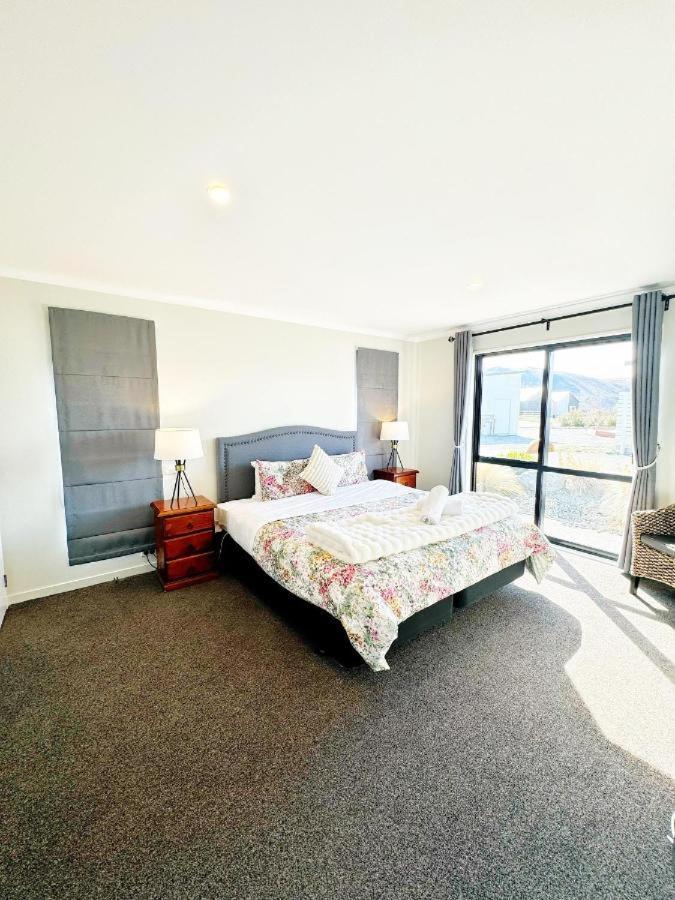 April Apartments Lake Tekapo Luaran gambar