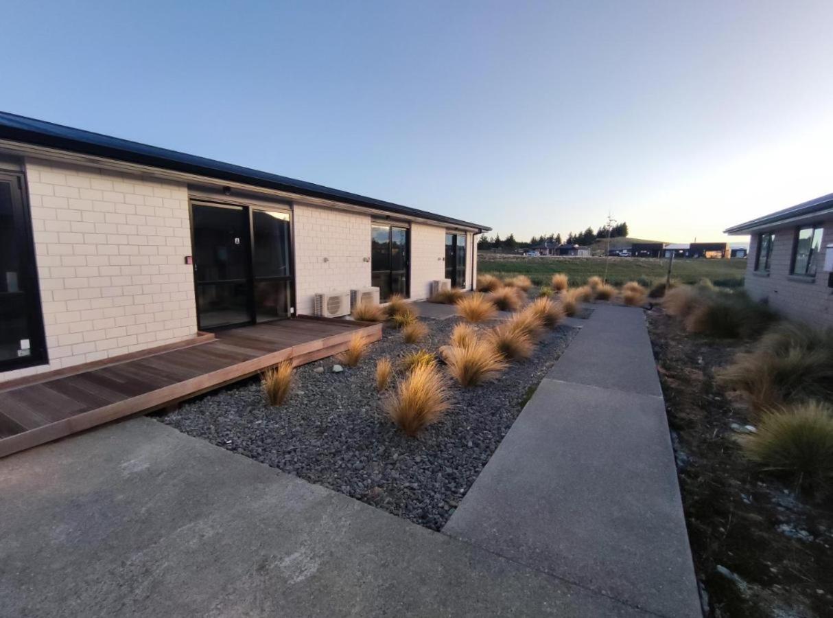 April Apartments Lake Tekapo Luaran gambar